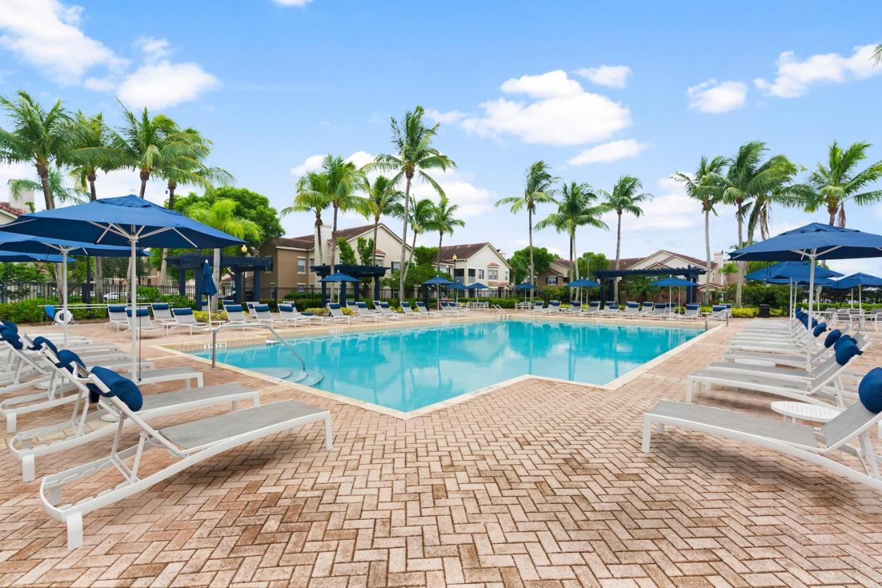 Kasa Wellington South Florida Hotel Exterior foto
